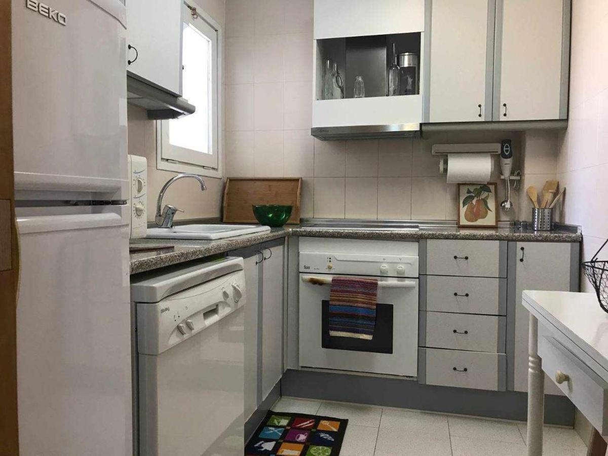 Apartamento Miquel 1 en centro de Tossa de Mar y a 3 minutos de la playa Exterior foto